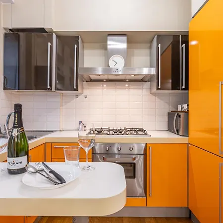Apartamento Porta Vittoria 1br, Free Ac, Wifi & Netflix By Tilo Milán